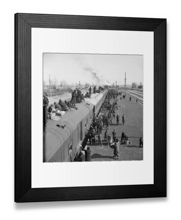 Framed Print : China's Millions of Displaced People Try to Return Home Framed Print : China's Millions of Displaced People Try to Return Home