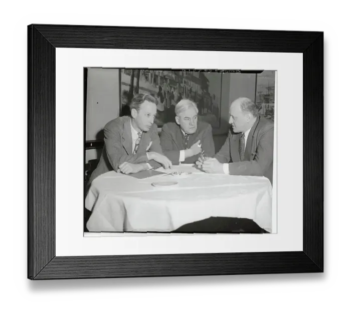Framed Print : Picture of Harry Thayer, James Conzelman and George Halas Framed Print : Picture of Harry Thayer, James Conzelman and George Halas