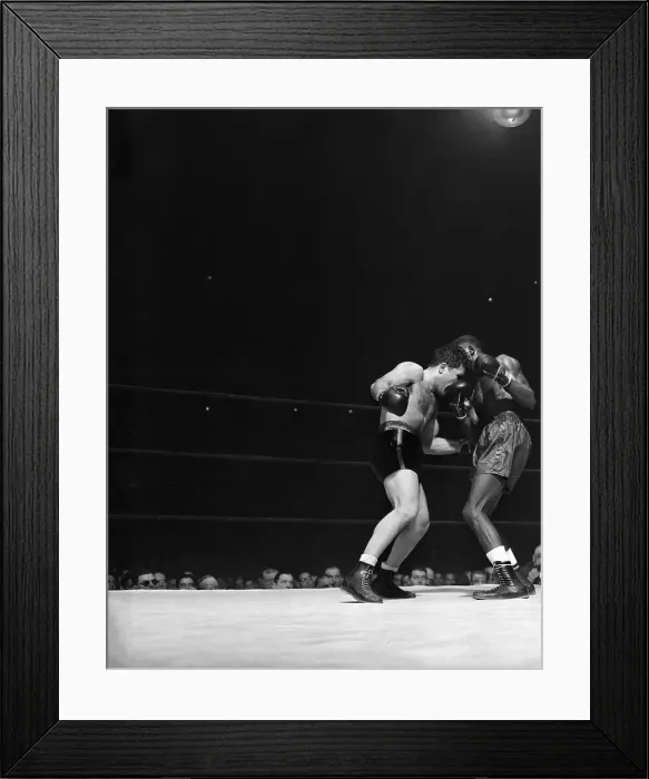 Framed Print : Jake LaMotta Punching Tommy Bell Framed Print : Jake LaMotta Punching Tommy Bell