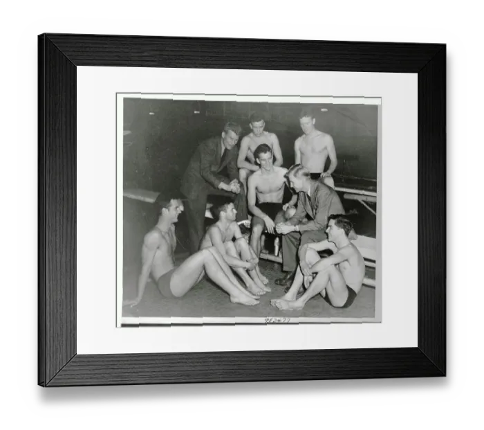 Framed Print : Portrait of Swim Team