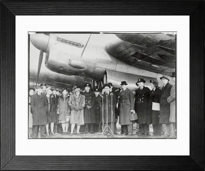 Framed Print : Lord Winster Speaking at Ceremony Framed Print : Lord Winster Speaking at Ceremony