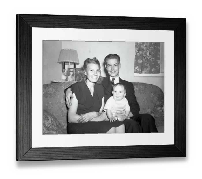 Framed Print : Corporal Desmond T. Doss with His Family Framed Print : Corporal Desmond T. Doss with His Family