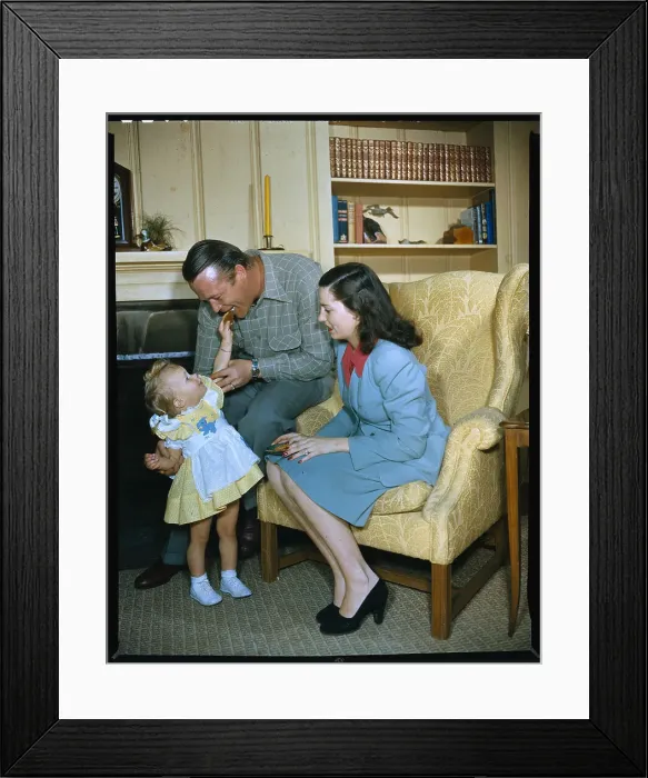 Framed Print : Wayne Morris with Wife and Daughter Framed Print : Wayne Morris with Wife and Daughter