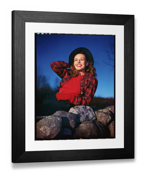 Framed Print : Paulette Goddard Posing for Camera Framed Print : Paulette Goddard Posing for Camera