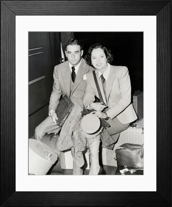 Framed Print : Merle Oberon And New Husband Framed Print : Merle Oberon And New Husband