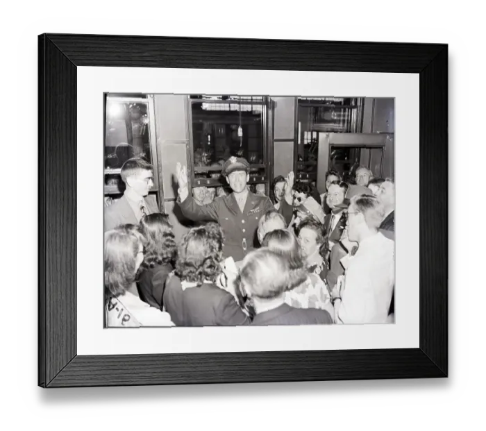 Framed Print : Jimmy Stewart Returns Home Framed Print : Jimmy Stewart Returns Home