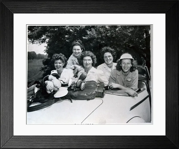 Framed Print : Women's Western Tournament Golfers Framed Print : Women's Western Tournament Golfers