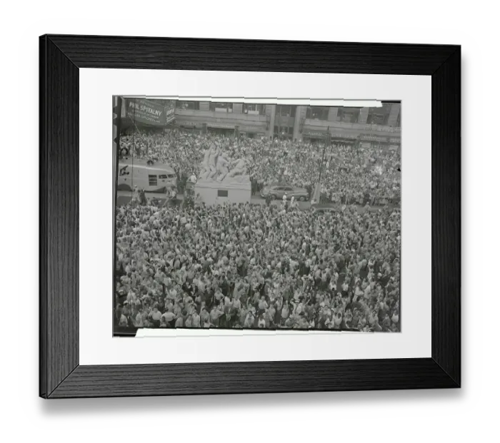 Framed Print : Huge American Crowd Due to Japanese Surrender Framed Print : Huge American Crowd Due to Japanese Surrender