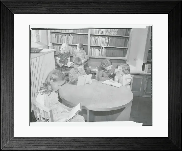 Framed Print : Dentist Working on Patient Framed Print : Dentist Working on Patient