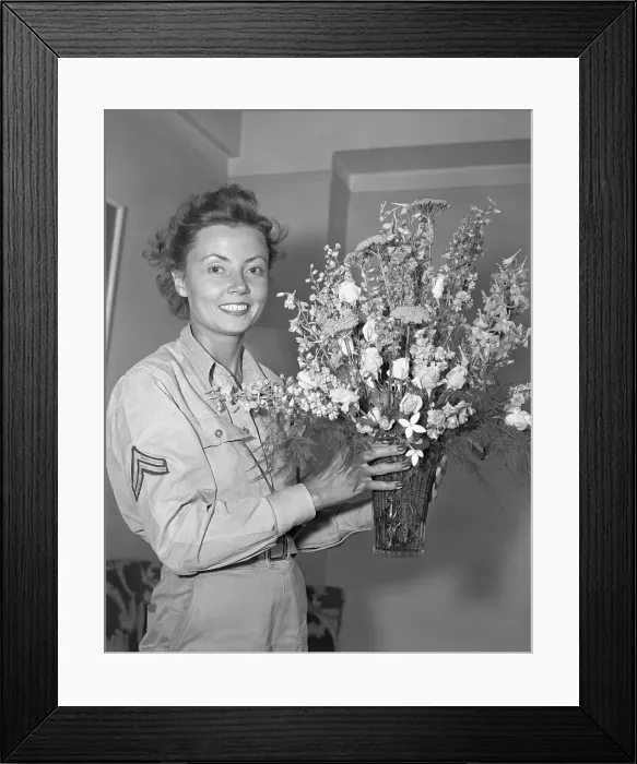 Framed Print : Margaret Hastings Crash Survivor in New York Framed Print : Margaret Hastings Crash Survivor in New York