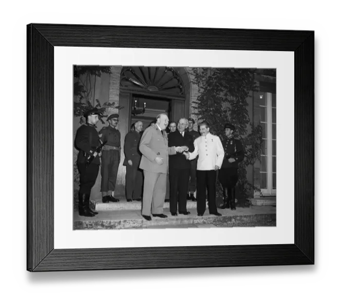 Framed Print : Three-Way Handshake Highlights Meeting Framed Print : Three-Way Handshake Highlights Meeting