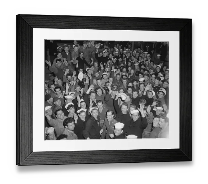 Framed Print : Crowd On Dock In New York Framed Print : Crowd On Dock In New York