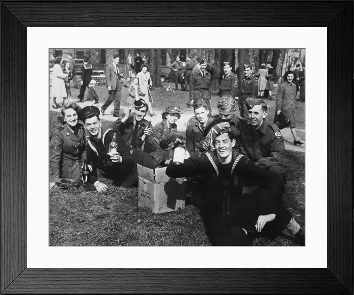 Framed Print : Servicemen And Women Drinking Liquor Framed Print : Servicemen And Women Drinking Liquor