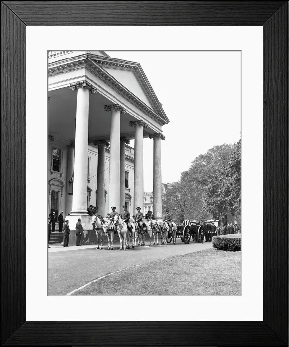 Framed Print : Franklin Roosevelt's Coffin at White House Framed Print : Franklin Roosevelt's Coffin at White House