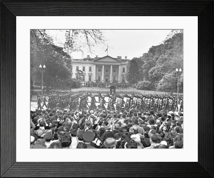 Framed Print : Franklin Delano Roosevelt Funeral Procession Framed Print : Franklin Delano Roosevelt Funeral Procession