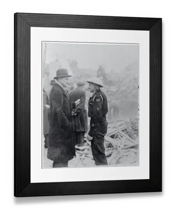 Framed Print : Sam Goldwyn Speaking to an Air Warden Framed Print : Sam Goldwyn Speaking to an Air Warden
