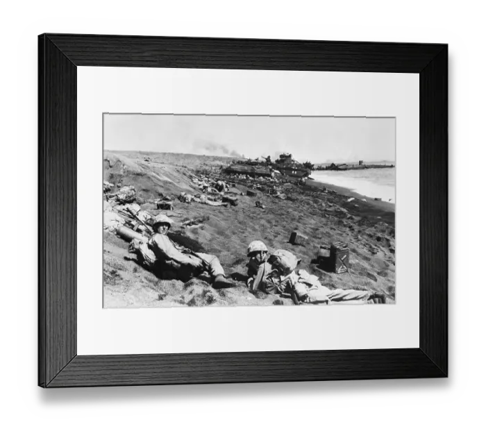 Framed Print : Iwo Jima, Littererd With Bodies, Equipmen Framed Print : Iwo Jima, Littererd With Bodies, Equipmen