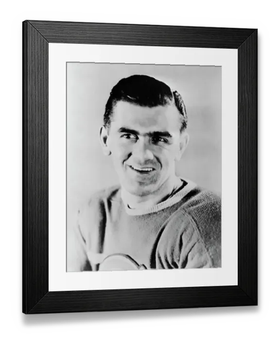 Framed Print : Portrait of Maurice Richard Framed Print : Portrait of Maurice Richard