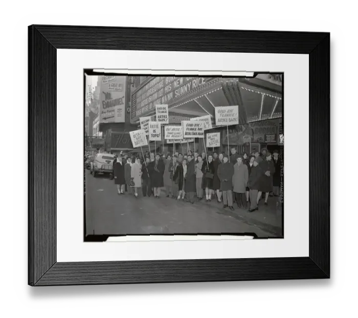 Framed Print : Crowd of Fans Holding Signs for Artie Shaw Framed Print : Crowd of Fans Holding Signs for Artie Shaw