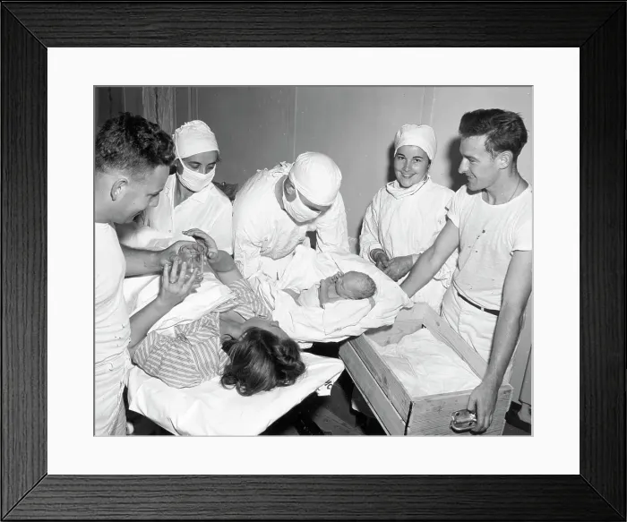 Framed Print : Baby Just Delivered Placed In Potato Box Framed Print : Baby Just Delivered Placed In Potato Box