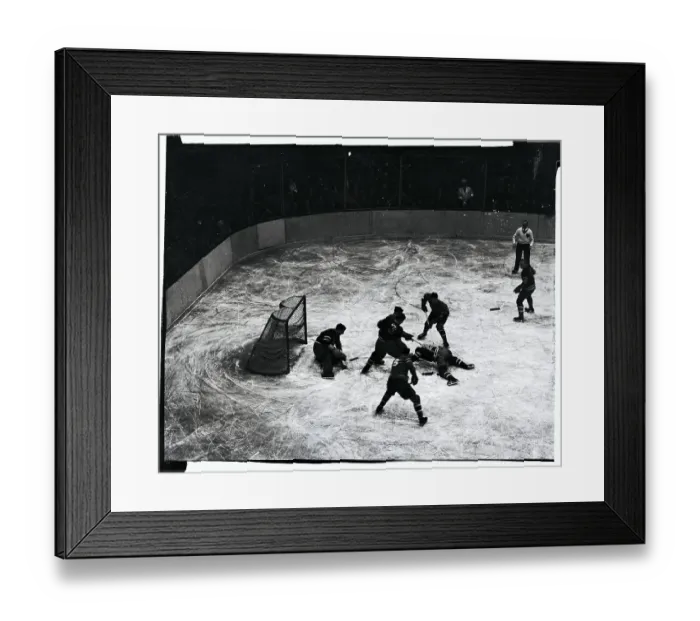 Framed Print : Maurice Richard in Hockey Action Framed Print : Maurice Richard in Hockey Action
