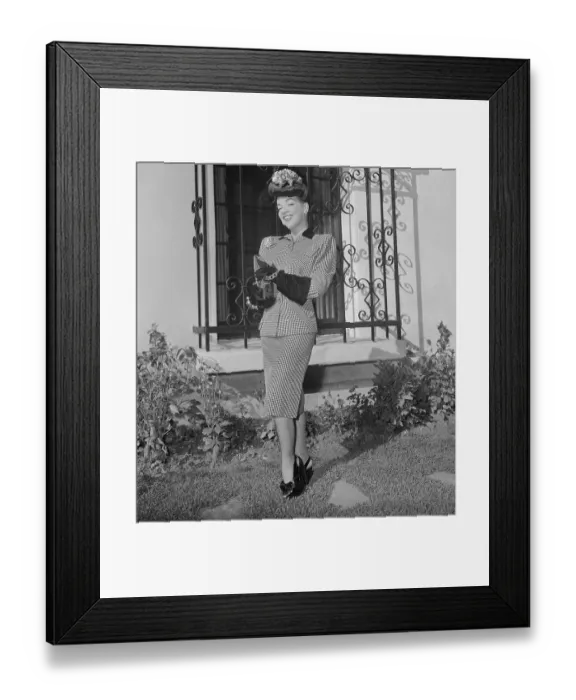 Framed Print : Portrait of Carmen Miranda