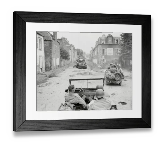 Framed Print : US Troops in Normandy l944 Framed Print : US Troops in Normandy l944