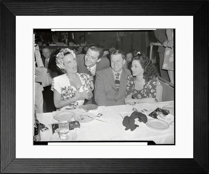Framed Print : Carmen Miranda with Others Framed Print : Carmen Miranda with Others