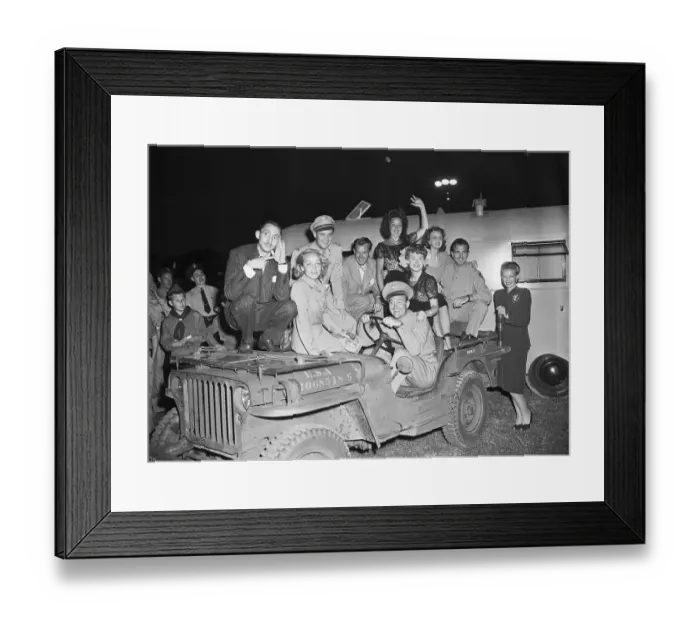 Framed Print : Gathering on Washington Monument Grounds