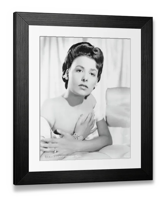 Framed Print : Portrait of Lena Horne Framed Print : Portrait of Lena Horne