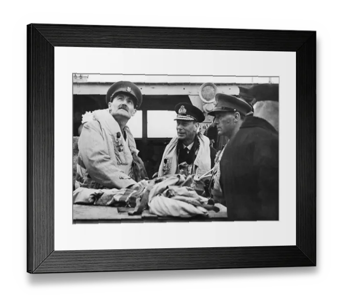 Framed Print : King George Speaking To Millitary Heads