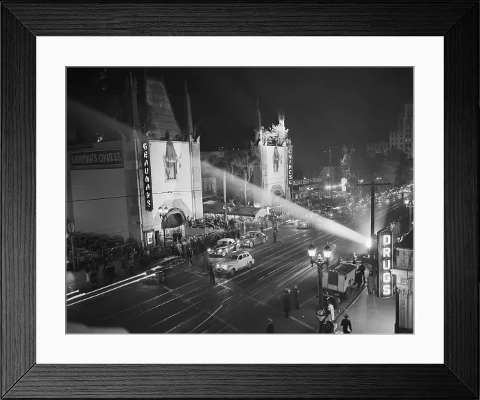 Framed Print : Grauman's Chinese Theater Framed Print : Grauman's Chinese Theater