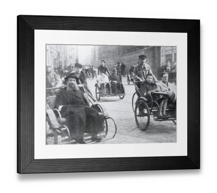 Framed Print : Traffic Flowing in Warsaw Ghetto Framed Print : Traffic Flowing in Warsaw Ghetto