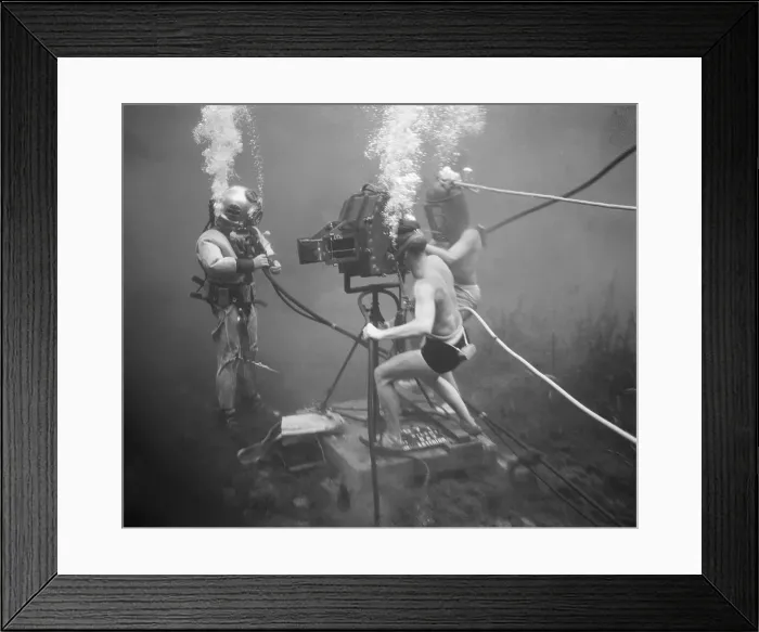 Framed Print : Camera Crew Filming a Diver Framed Print : Camera Crew Filming a Diver