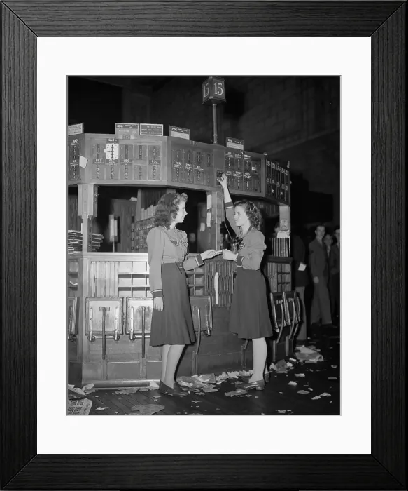 Framed Print : Quotation Girls at Work