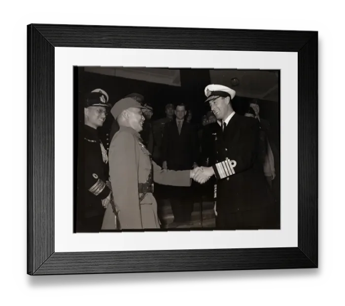Framed Print : Louis Mountbatten and Ho Yin-Chen Framed Print : Louis Mountbatten and Ho Yin-Chen