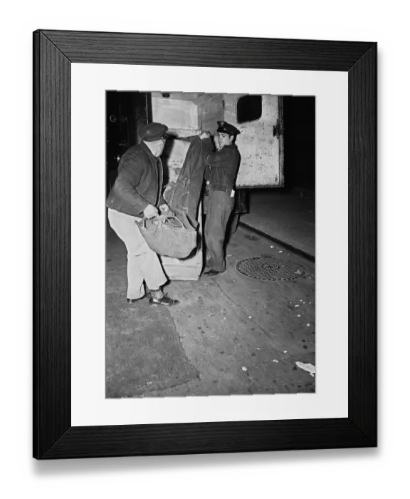 Framed Print : Police Removing Body of Patricia Burton Lonergan Framed Print : Police Removing Body of Patricia Burton Lonergan
