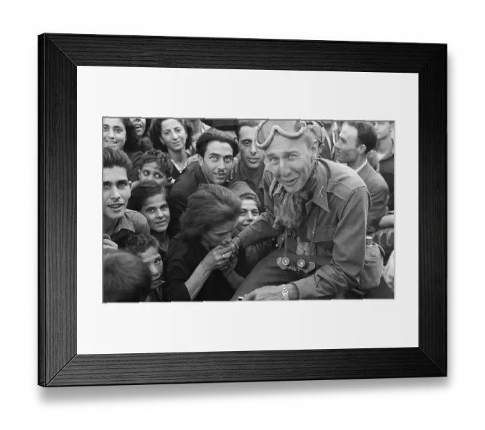 Framed Print : GI Kissed as Naples is Liberated Framed Print : GI Kissed as Naples is Liberated