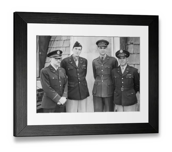 Framed Print : Hollywood Filmmakers in the Army Framed Print : Hollywood Filmmakers in the Army