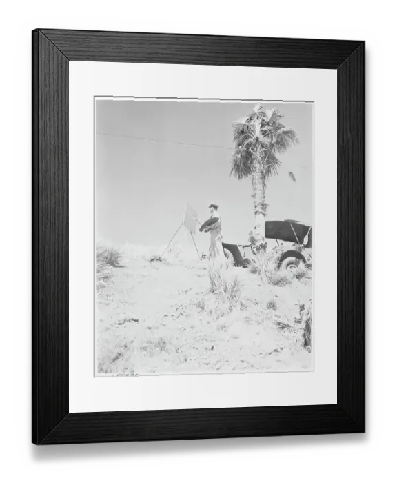 Framed Print : Navy Artist at Work Framed Print : Navy Artist at Work