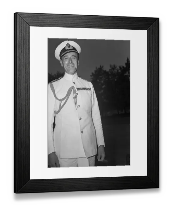 Framed Print : Lord Louis Mountbatten Headshoulders Framed Print : Lord Louis Mountbatten Headshoulders