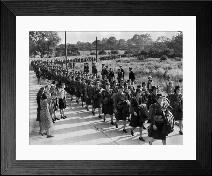 Framed Print : American WACs Arrive in England Framed Print : American WACs Arrive in England