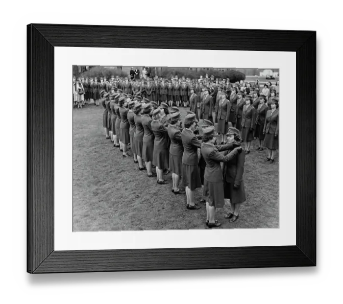 Framed Print : World War Two United States Marine Corps Women's Reserve 1943