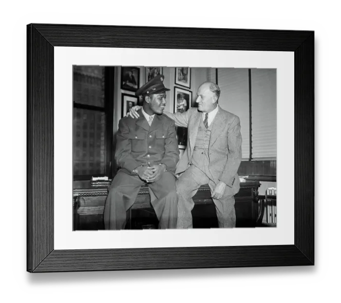 Framed Print : Boxer Sugar Ray Robinson with Promoter Mike Jacobs Framed Print : Boxer Sugar Ray Robinson with Promoter Mike Jacobs