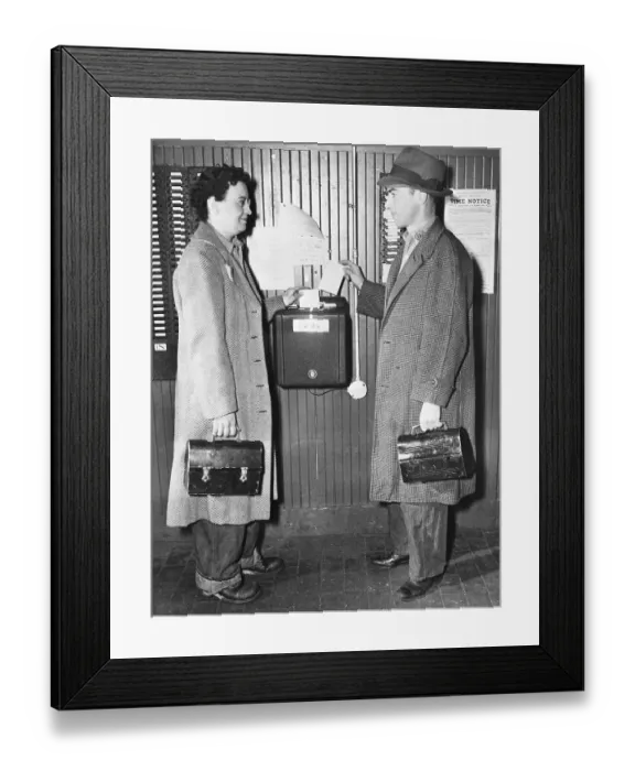 Framed Print : Husband and Wife Meet at Time Clock Framed Print : Husband and Wife Meet at Time Clock