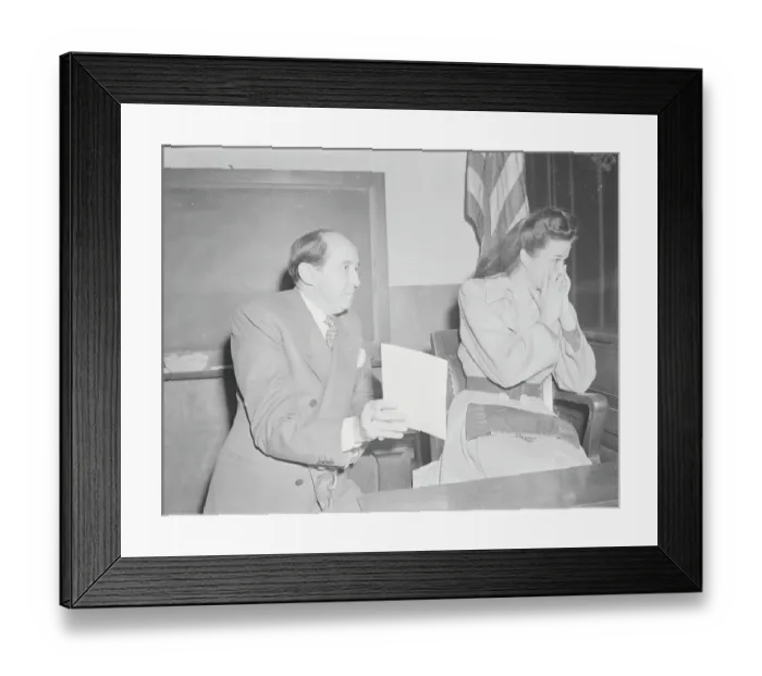 Framed Print : Peggy Satterlee Reacting in Court Framed Print : Peggy Satterlee Reacting in Court