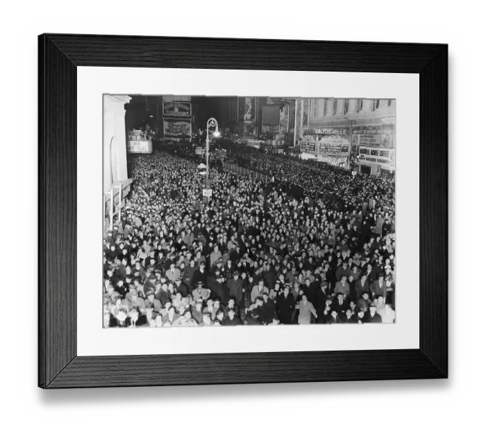 Framed Print : Crowd in Times Square for New Year's Framed Print : Crowd in Times Square for New Year's