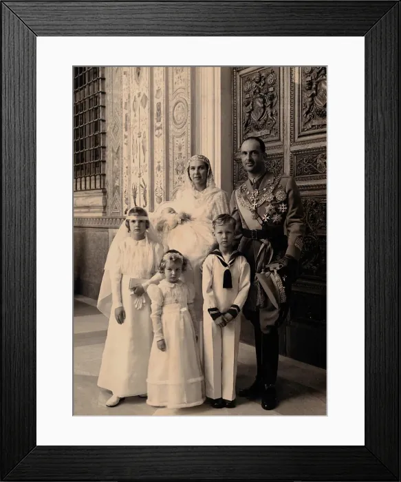Framed Print : Italian Royal Family Framed Print : Italian Royal Family