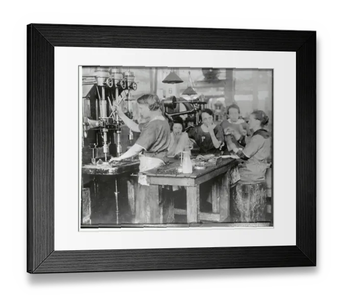 Framed Print : Working Women Eating Their Lunches Framed Print : Working Women Eating Their Lunches
