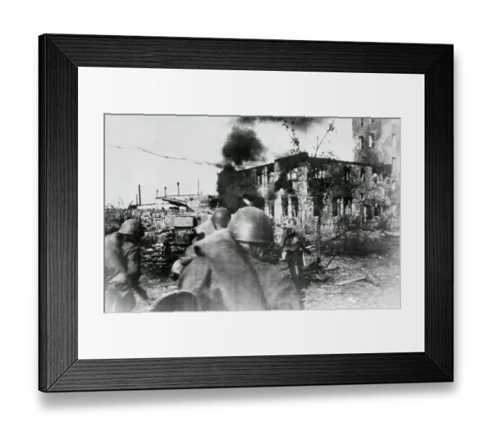 Framed Print : Russian Soldiers amid Battle Framed Print : Russian Soldiers amid Battle